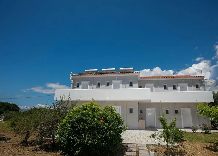 Sea View Apartment *